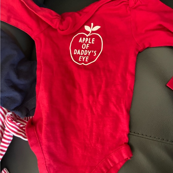 NWOT 3 PACK CHILDREN’S PLACE BABY GIRL BODYSUIT 18-24MO - Picture 2 of 6